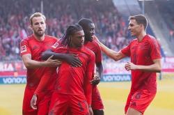 爱游戏在线-拜仁队团结进攻集思广益全方位备战比赛