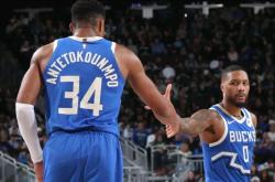 爱游戏入口-雄鹿力克76人，字母哥压制恩比德的简单介绍