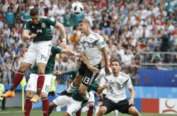 爱游戏视频-都灵球员间关系紧张，球队战绩一落千丈的简单介绍