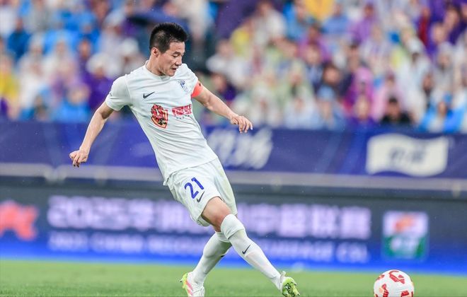 大连一方客场不敌广州富力,遭遇惨败的简单介绍 大连一方客场不敌广州富力,遭遇惨败的简单介绍