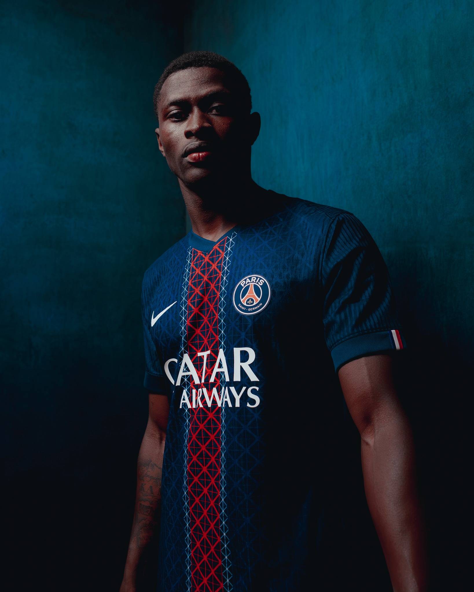 巴黎圣日耳曼大将因伤告别赛季的简单介绍 巴黎圣日耳曼大将因伤告别赛季的简单介绍