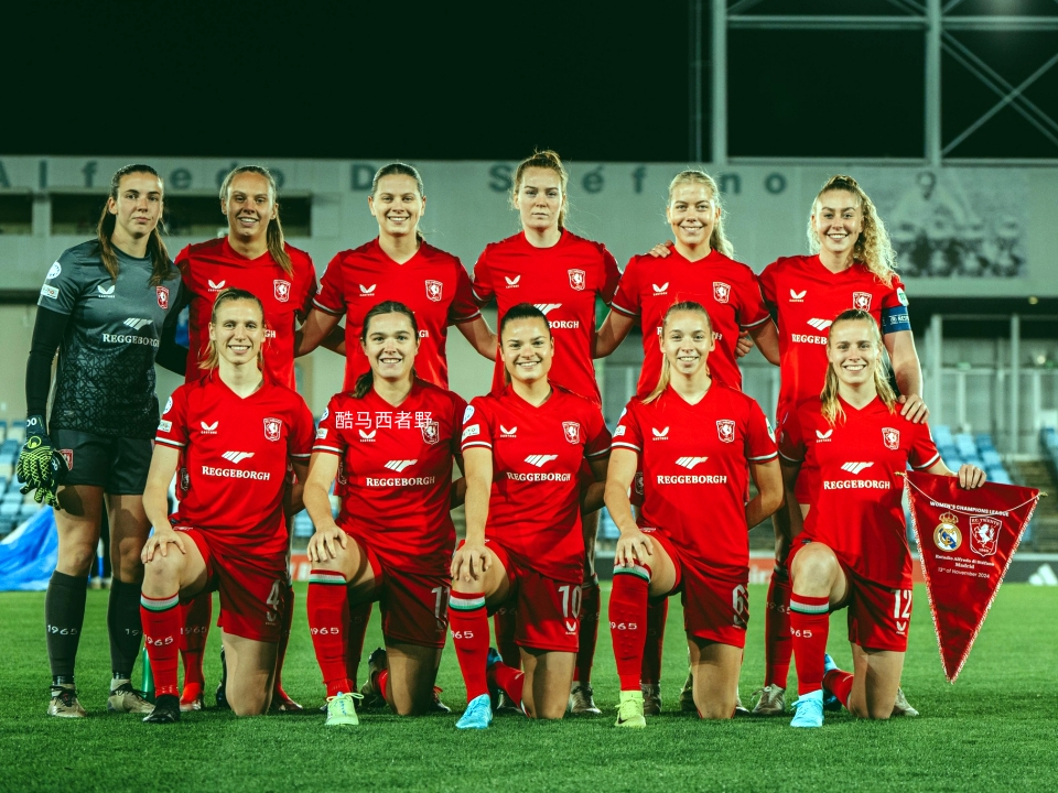 荷兰队员表现抢眼,指望小组出线的简单介绍 荷兰队员表现抢眼,指望小组出线的简单介绍