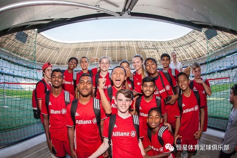 包含亚洲明日之星赛事热闹登场新秀崭露头角的词条